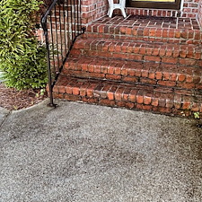 Quick-Driveway-Cleaning-to-Get-the-HOA-off-Clients-Back 0